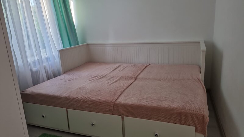 Piata Muncii, Bd Basarabia stradal